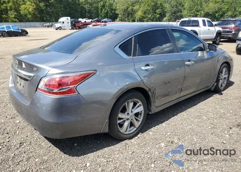 2015 Nissan Altima 2.5 из США, поврежденный, VIN 1N4AL3AP9FC588471